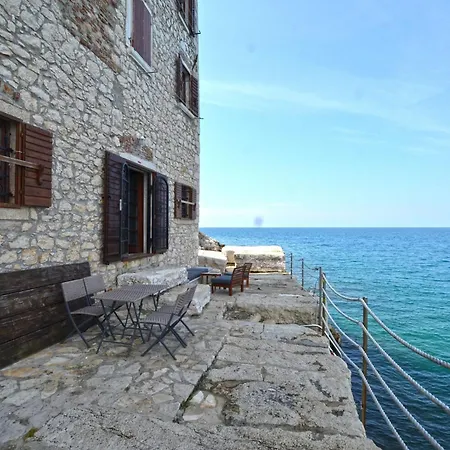 Waterside Cove Oasis Apartment *